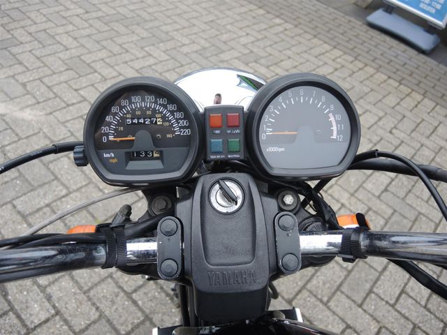 yamaha - xj-750-maxim