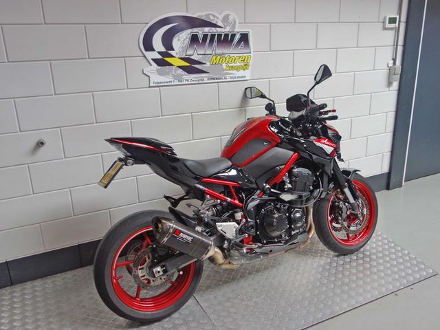kawasaki - z900