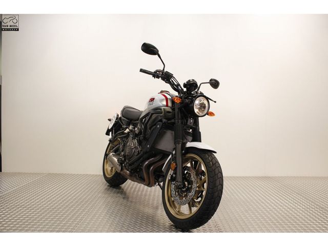 yamaha - xsr-700-xtribute