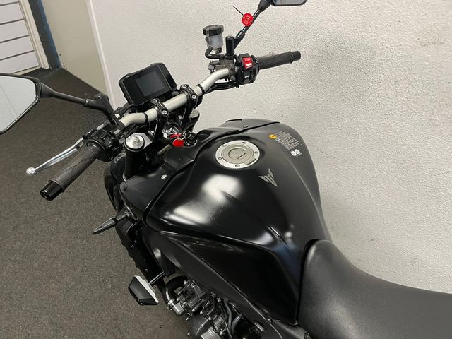 yamaha - mt-09-abs