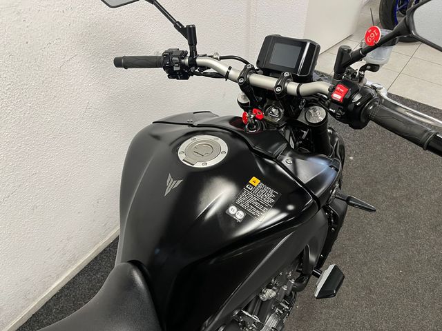 yamaha - mt-09