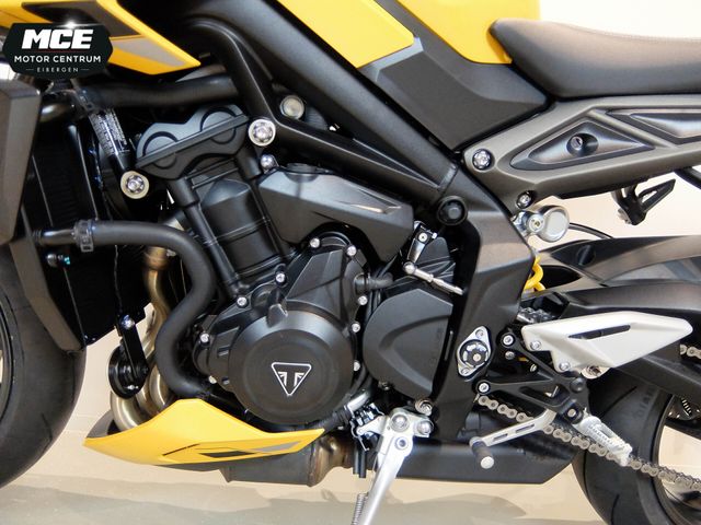triumph - street-triple-rs