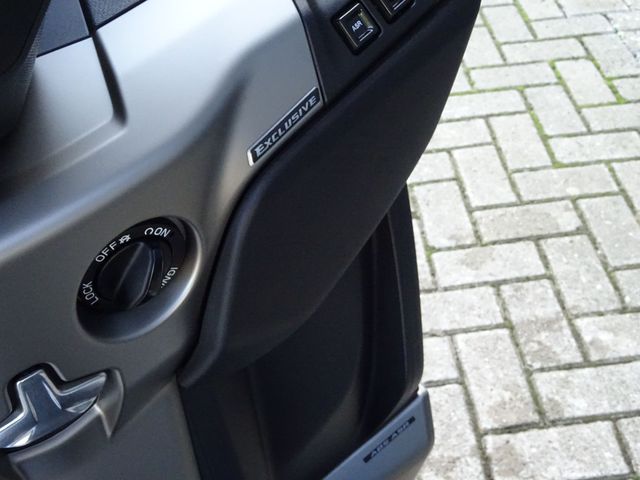 piaggio - mp3-530-hpe-advance-exlusive