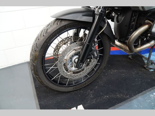 bmw - r-1200-gs-triple-black-edition