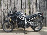 TRIUMPH TIGER 800
