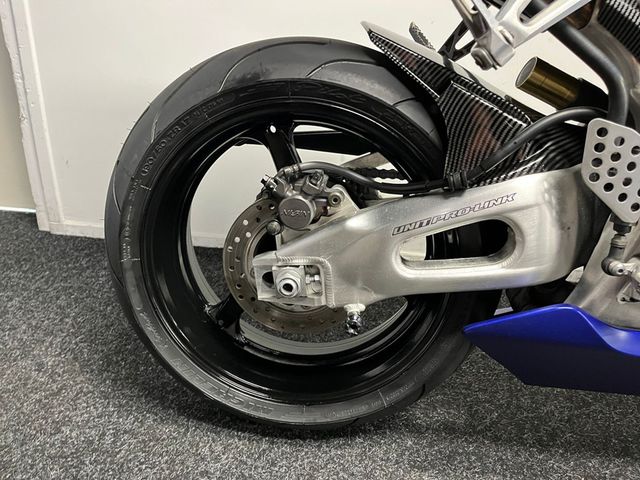 honda - cbr-1000-rr-fireblade