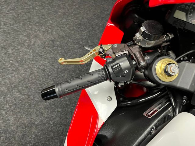 honda - cbr-1000-rr-fireblade