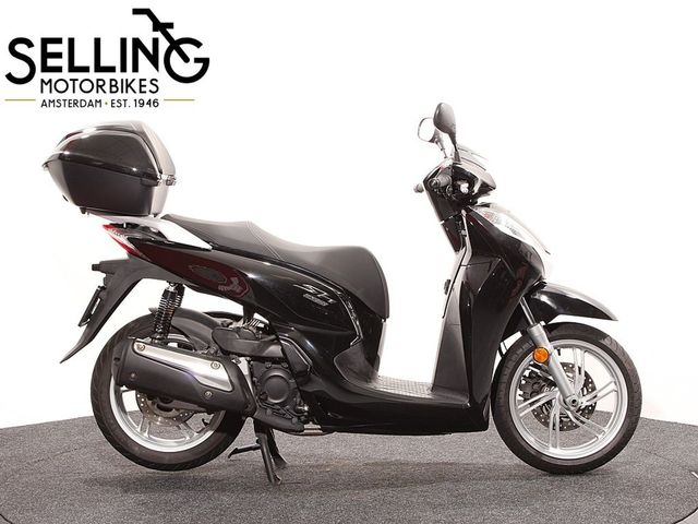 honda - sh-300i