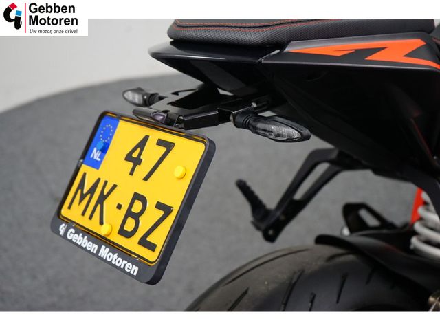 ktm - 1290-super-duke-r