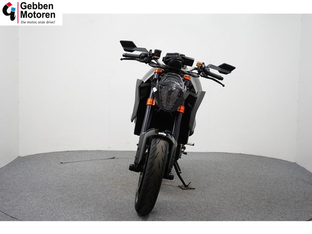 ktm - 1290-super-duke-r
