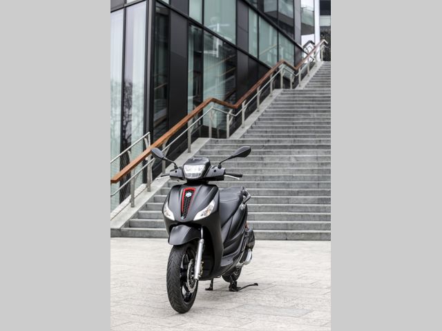 piaggio - medley-s-125-abs