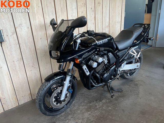 yamaha - fzs-600-fazer