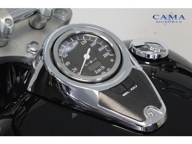 suzuki - vl-800-volusia