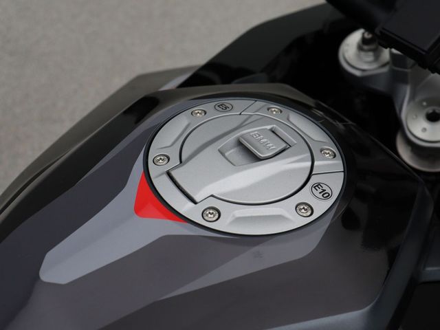 bmw - f-900-xr