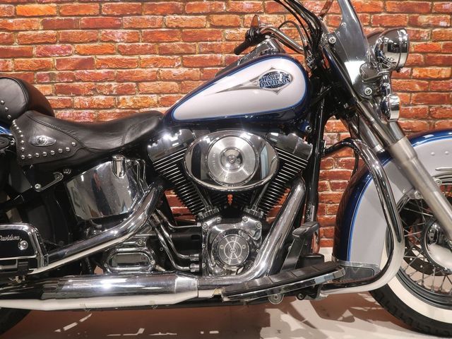 harley-davidson - heritage-softail-classic-flstc