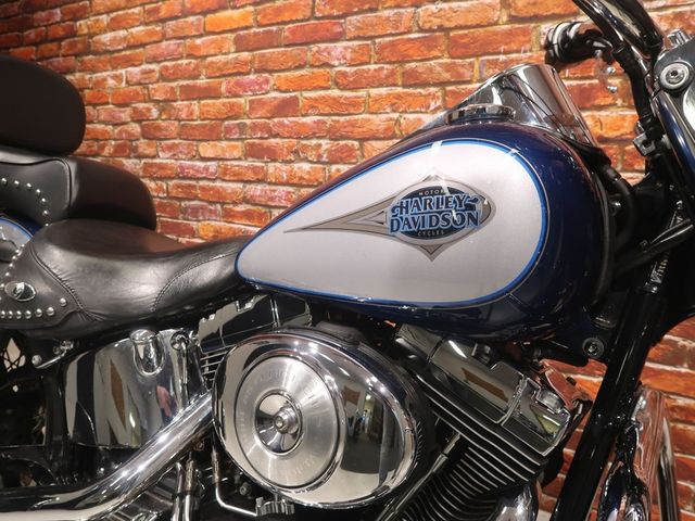 harley-davidson - heritage-softail-classic-flstc