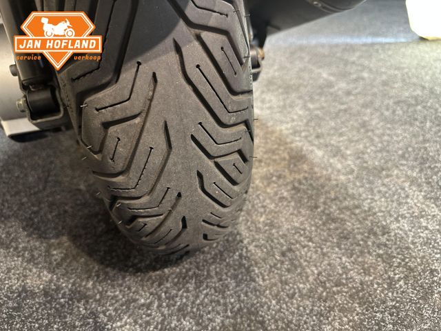 piaggio - mp3-500-lt-sport