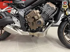 Honda CB 650 Ract E-Clutch 2026 nieuw – foto 7 van 19