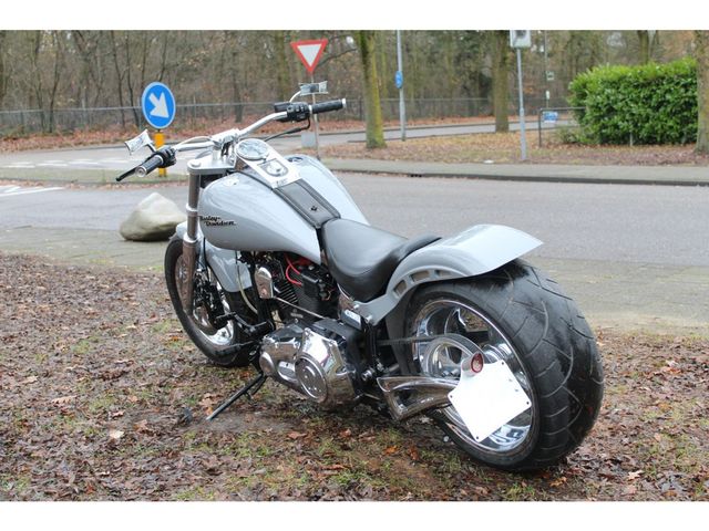 harley-davidson - softail-custom