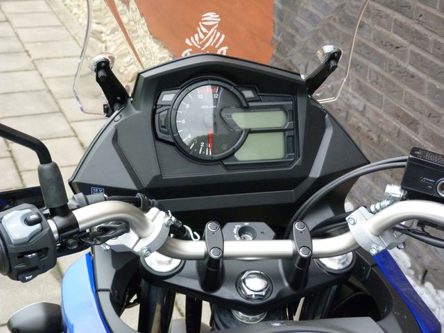 suzuki - v-strom-650-xta-adventure