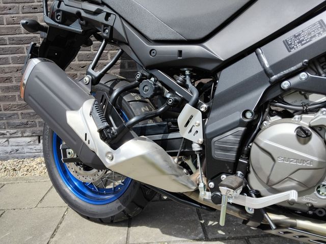 suzuki - v-strom-650-xta-adventure