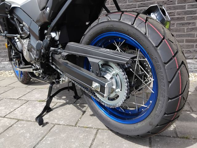 suzuki - v-strom-650-xta-adventure