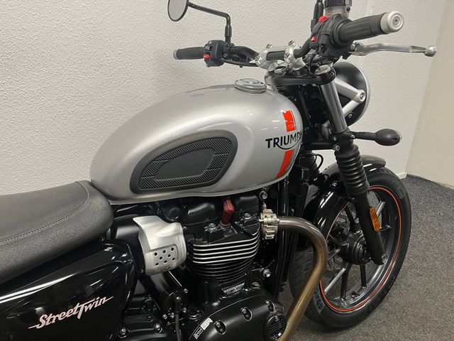 triumph - street-twin