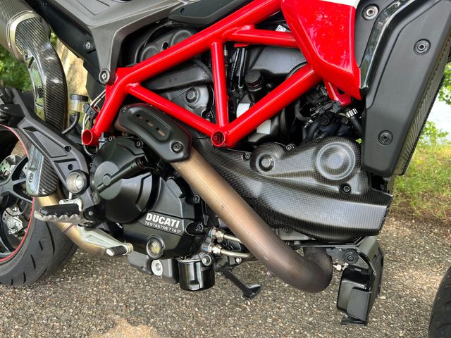 ducati - hypermotard-939-sp