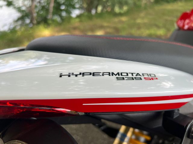 ducati - hypermotard-939-sp