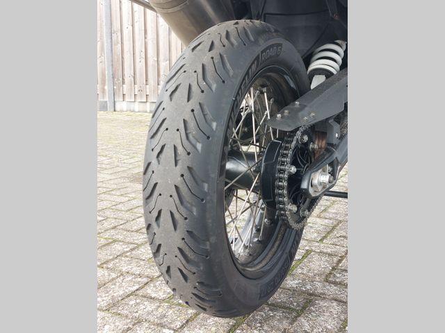 bmw - f-800-gs-adventure