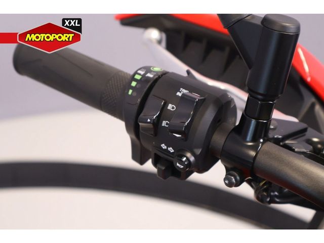 yamaha - tracer-7-gt