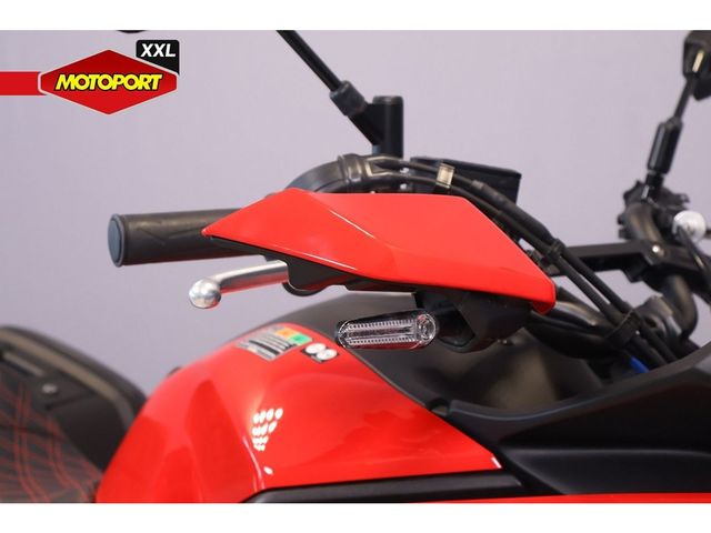 yamaha - tracer-7-gt