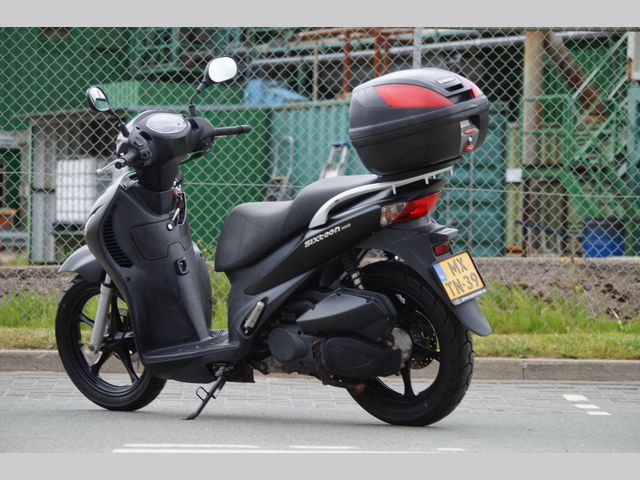 suzuki - ux-150