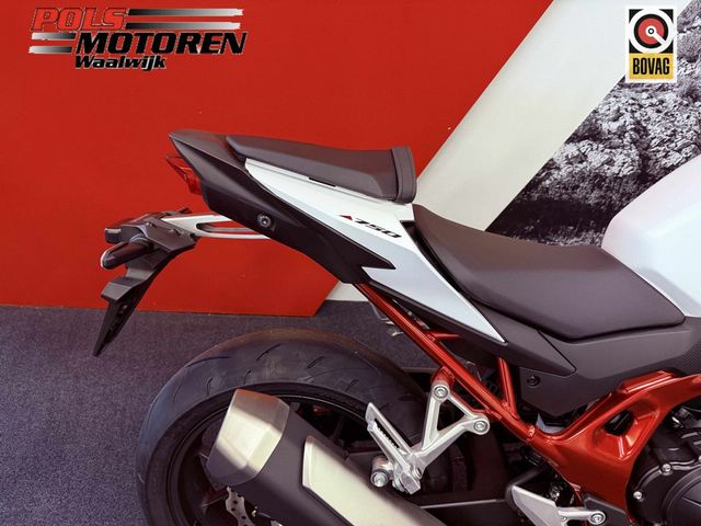 honda - cb-750-hornet