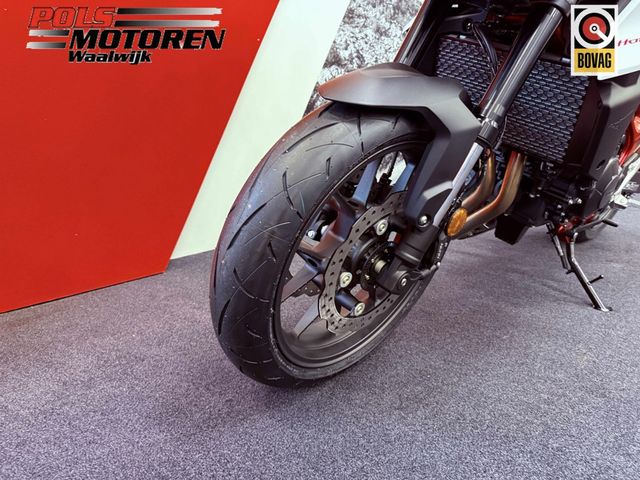 honda - cb-750-hornet