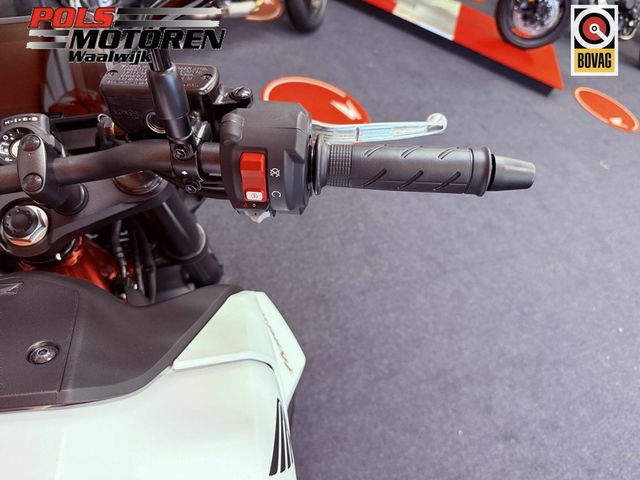 honda - cb-750-hornet