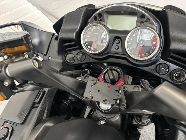 kawasaki - 1400-gtr
