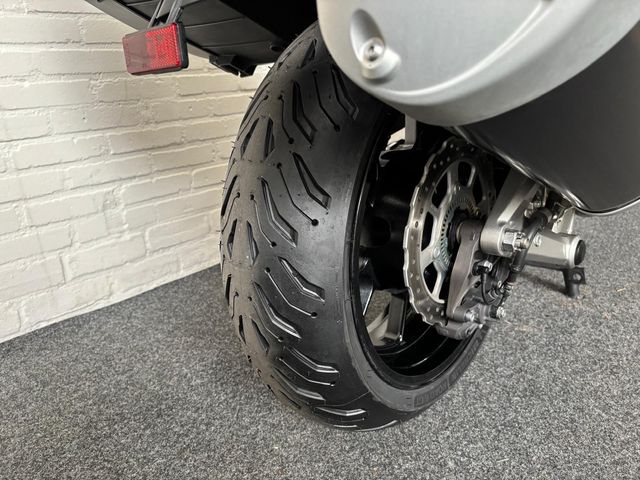 kawasaki - 1400-gtr