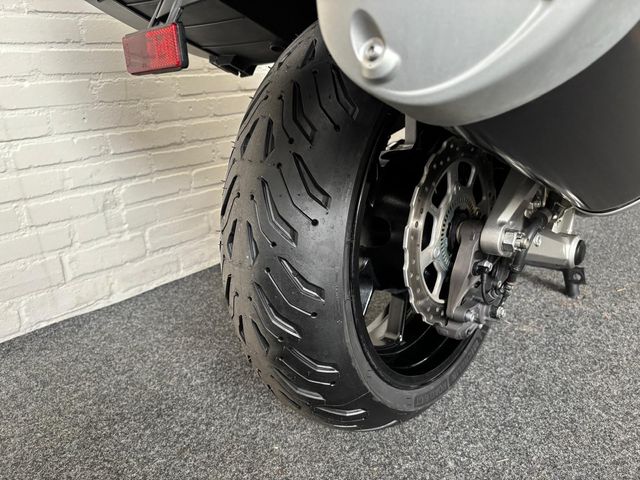 kawasaki - 1400-gtr