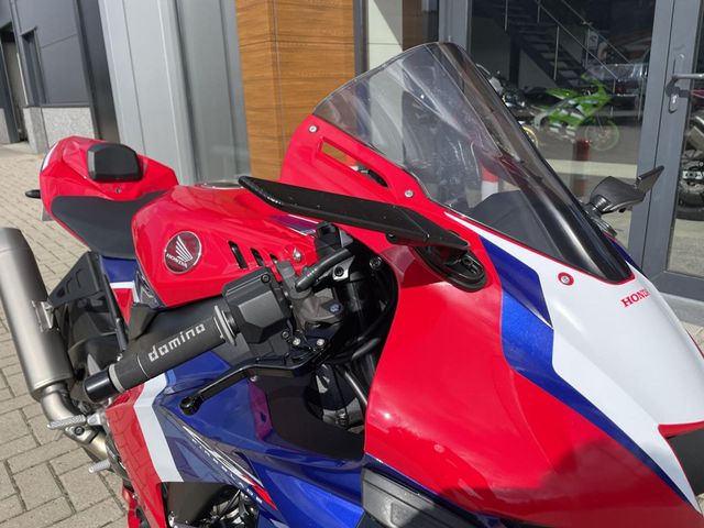 honda - cbr-1000-rr-r-fireblade-st