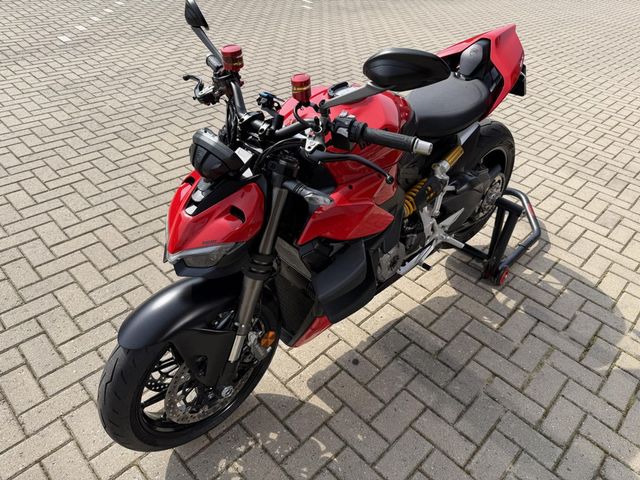 ducati - streetfighter-v2