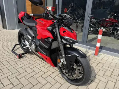 DUCATI STREETFIGHTER V2 – foto 2