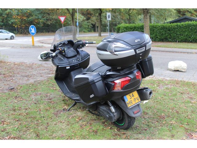 suzuki - burgman-650