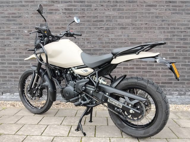 royal-enfield - himalayan-452