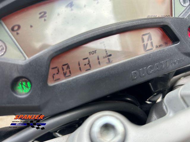 ducati - monster-696