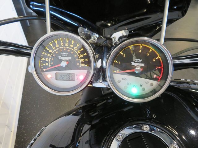 triumph - rocket-iii