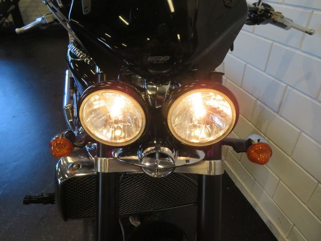 triumph - rocket-iii
