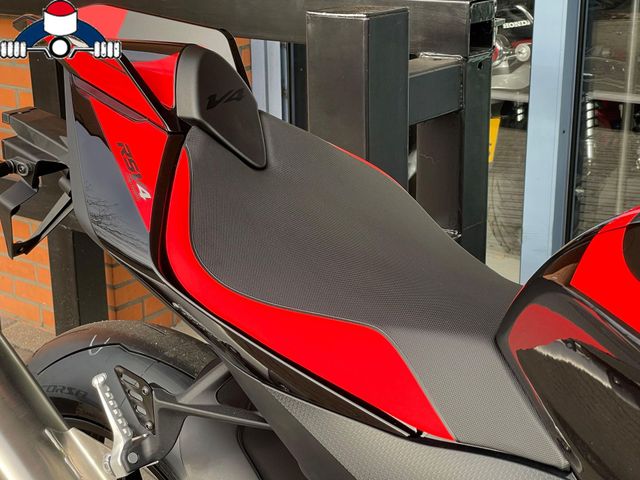 aprilia - rsv-4-1100-factory