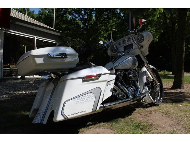 harley-davidson - street-glide-special-114