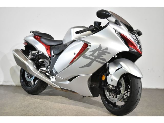 suzuki - gsx-r-1300-hayabusa